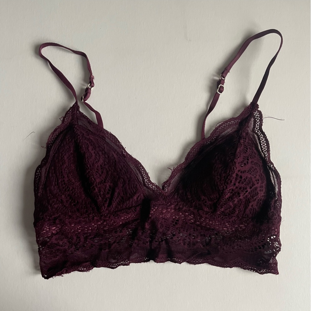 💚3/$15💚 XS DYNAMITE Lace Triangle Bralette BURGUNDY RED